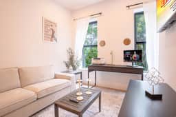 Bright & Cozy 3Bd Brooklyn Getaway - Image 4