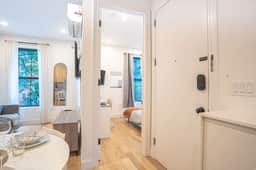 Chic & Modern 3BR Retreat in the Heart of Brooklyn - Image 5