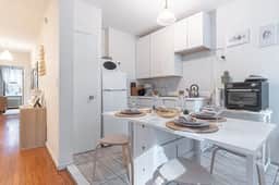 Chic 3Bd 1Bth Near Empire State - Image 2