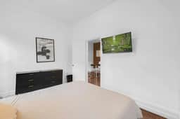 Chic Modern 3Bd In Prime Park Slope, Family-Friendly - Image 3
