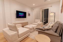 Japandi Style 1Bd in Brooklyn W/D - Image 3