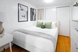 Radiant 1BR Haven in Lower East Side - Image 3