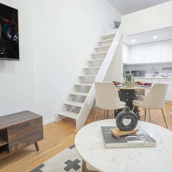 Charming Stay Near Williamsburg in Brooklyn - Image 1