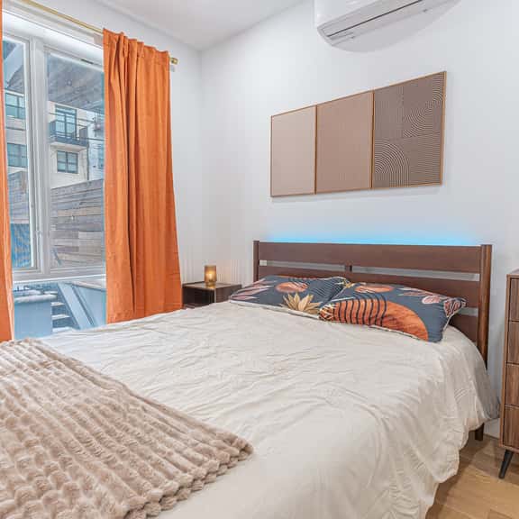 Modern Brooklyn Duplex with Backyard & W/D - Image 1