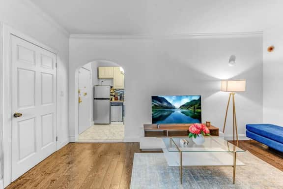 2Bd Stylish Brooklyn Heights - Steps WaterFront - Image 4