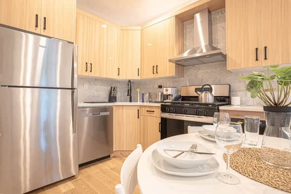 Chic & Modern 3BR Retreat in the Heart of Brooklyn - Image 3