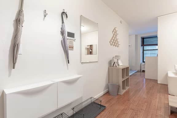 Chic 3Bd 1Bth Near Empire State - Image 3