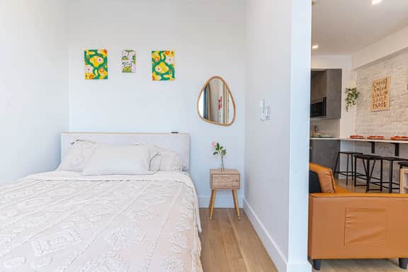 Cozy & Chic Renovated Brooklyn with Balcony - Image 2