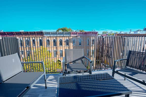 Industrial 1bd w/ Balcony • Bushwick Escape - Image 4