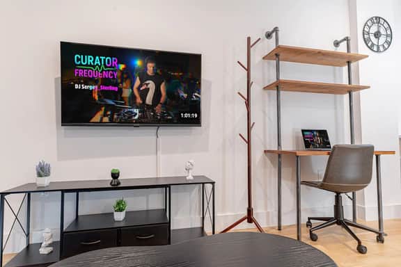 Industrial 1bd w/ Balcony • Bushwick Escape - Image 5