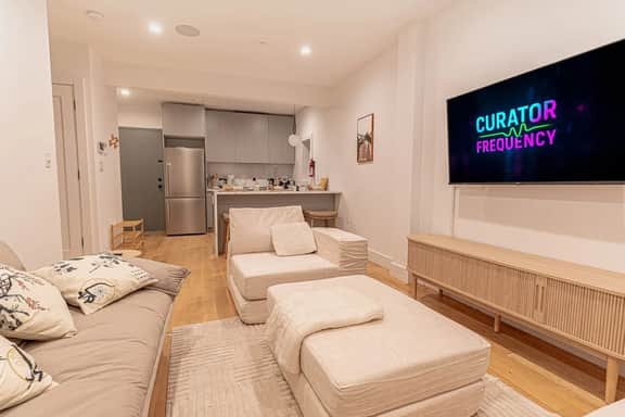 Japandi Style 1Bd in Brooklyn W/D - Image 2