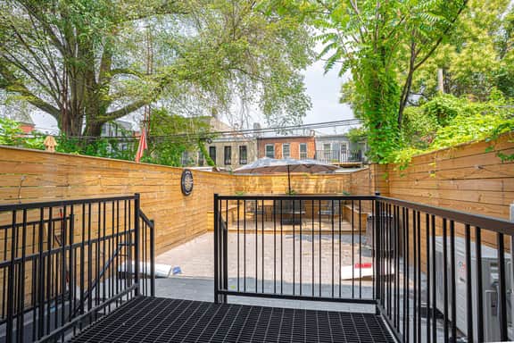 Modern 2BR & Basement Brooklyn Stay and Backyard - Image 5